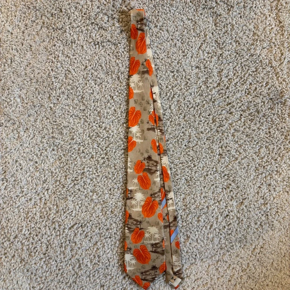 Tommy Bahama Silk Necktie Mens OS Tan Orange Tropical Palm Tree Excellent Silk